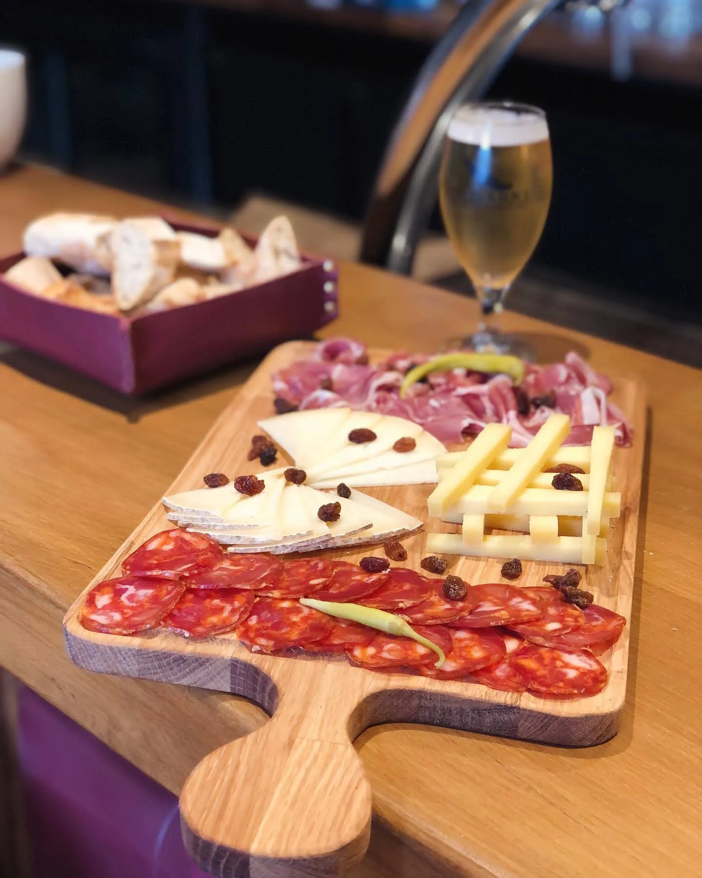 Molly's Pub Biarritz · les planches à partager