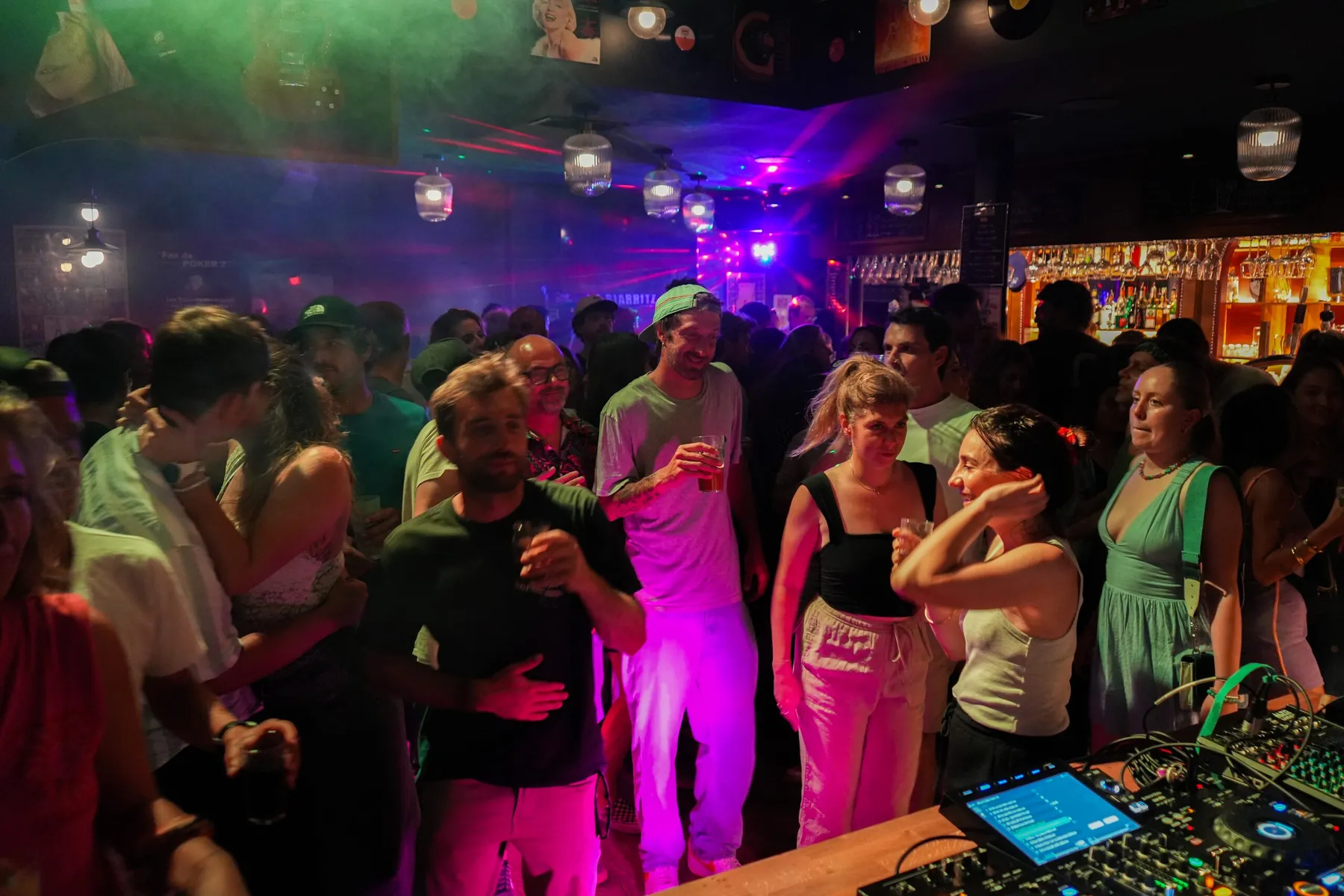 Molly's Pub Biarritz · une soirée au pub