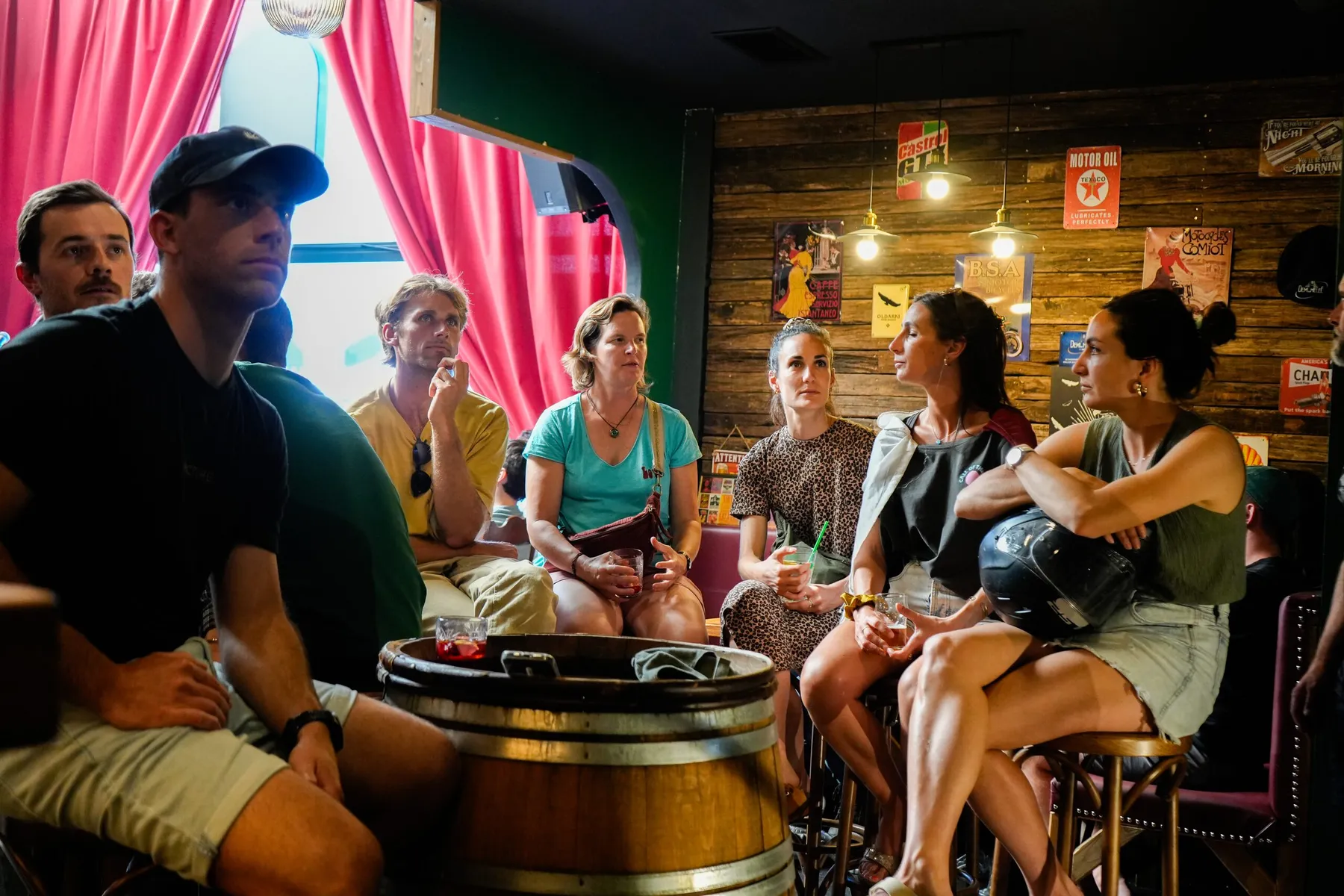 Molly's Pub Biarritz · un match sur grand écran